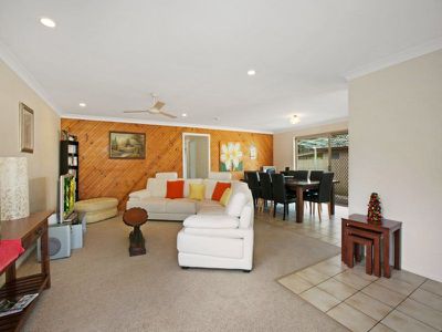28 Yellowood Close, Tewantin