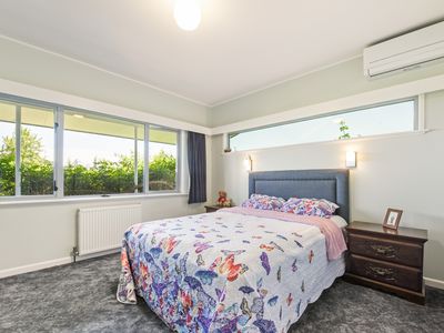 10 Isel Place, Stoke