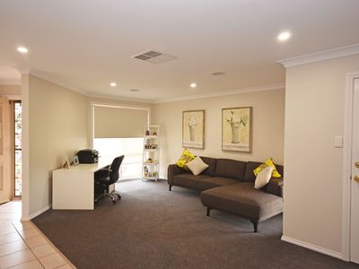 17 Poidevin Place, Dubbo