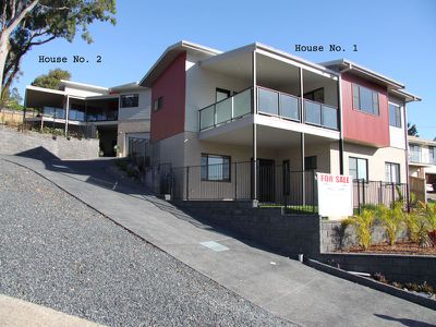 House 2 / 46 Daphne Street, Forster