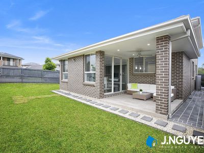 121 Robey Avenue, Middleton Grange