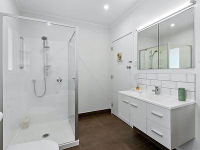 21A Forrest Hill Road, Milford