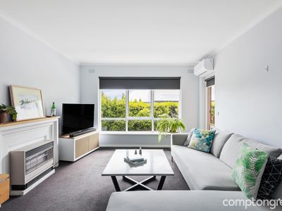 7 / 77 Victoria Street, Williamstown