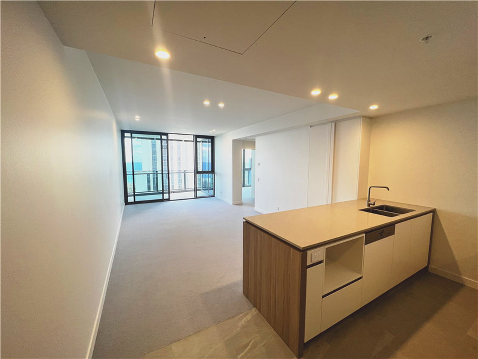 1302 / 12-18 Philip Avenue, Broadbeach