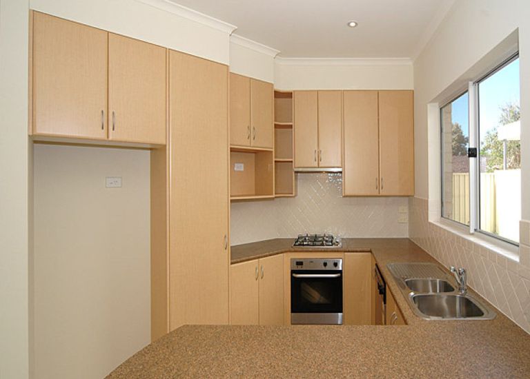 46F Cedar Avenue, Brighton