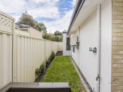 8A Salitage Link, Pearsall