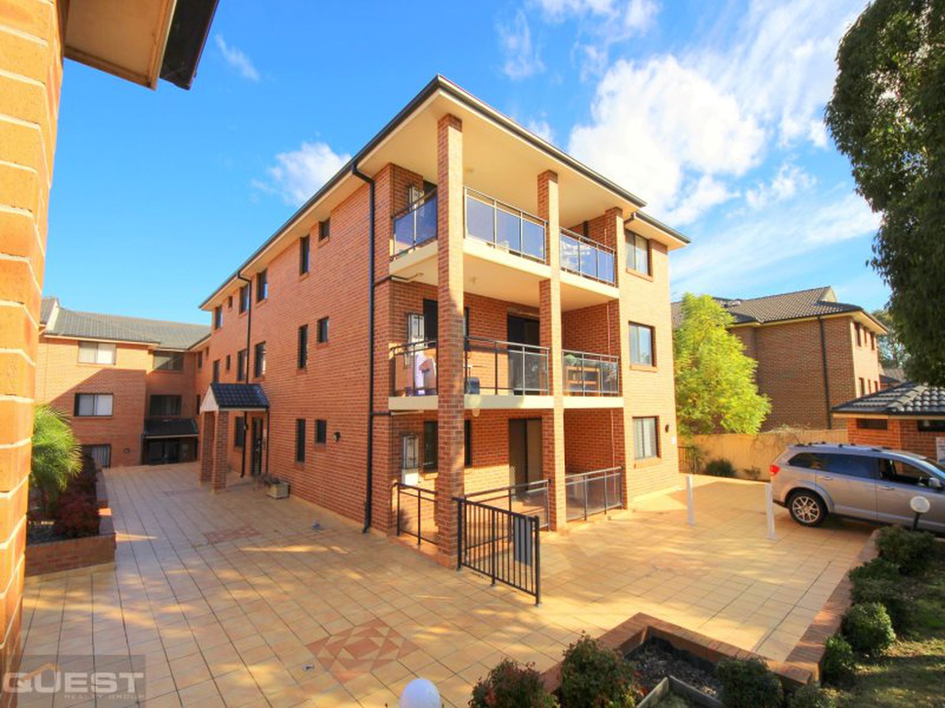 10 / 2A Mulla Road, Yagoona