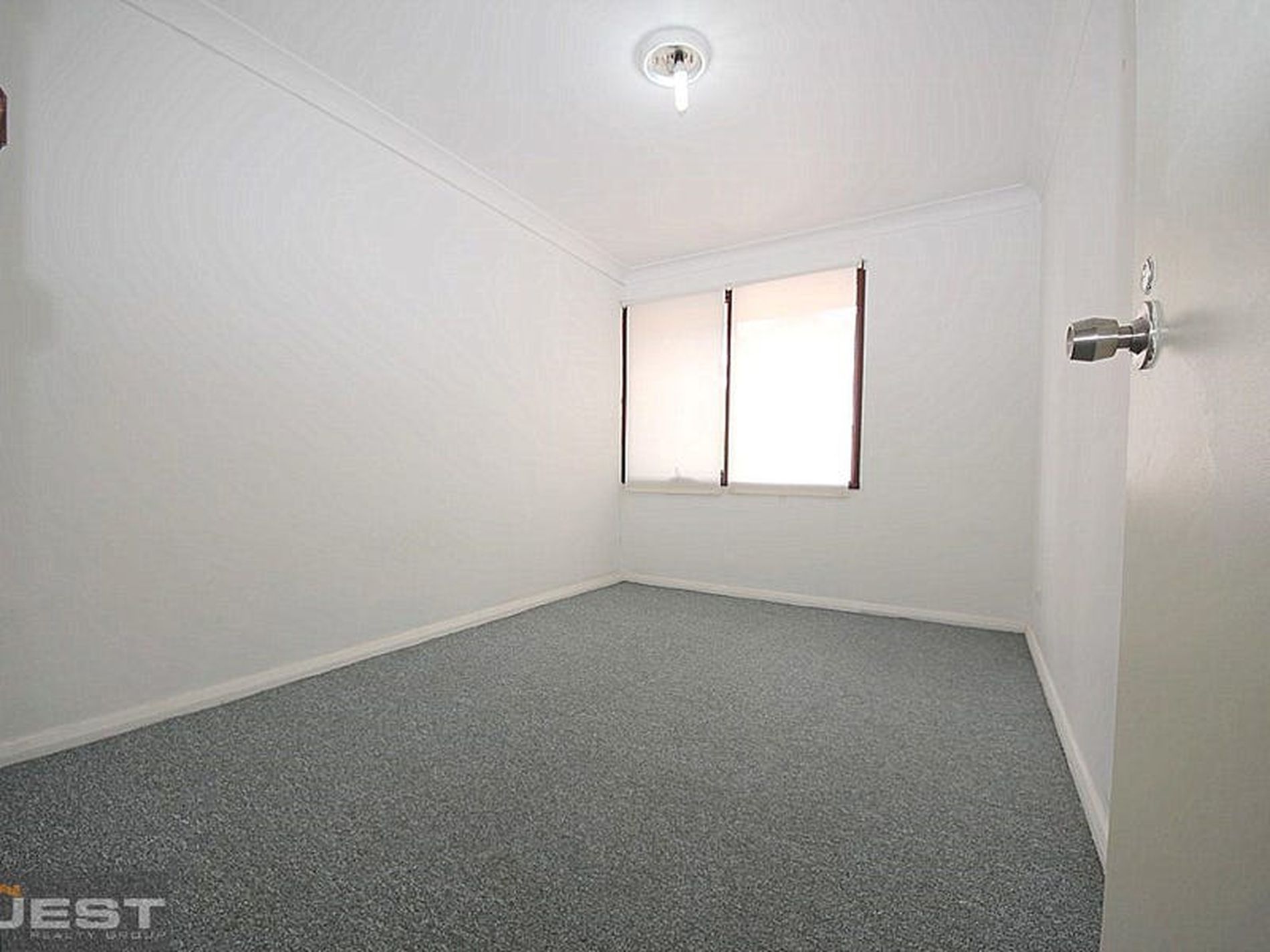 12 / 8A Chiswick Road, Greenacre