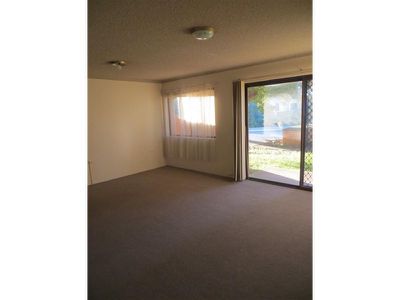 2 / 45 Bourke Street, North Wollongong
