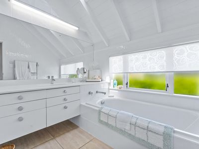 31 Milford Road, Milford