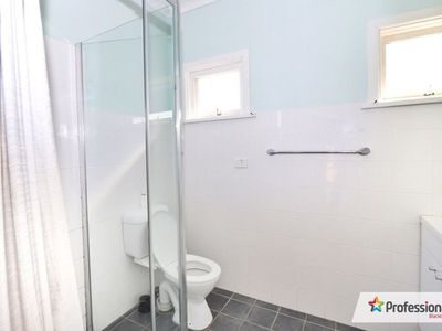 2 Burdett Crescent, Blacktown