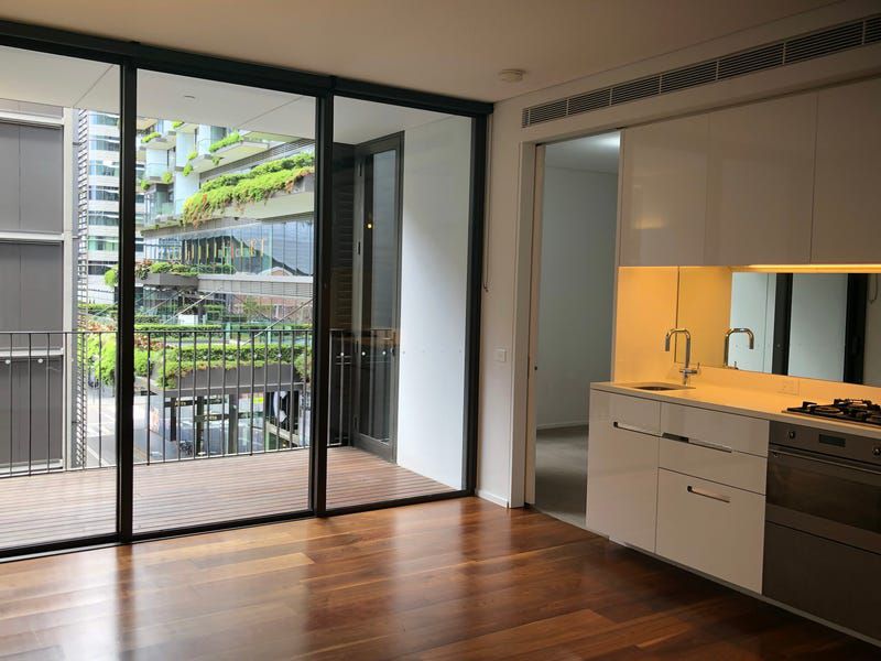 402 / 8 Park Lane, Chippendale