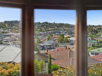 9 Rocklynn Place, West Launceston