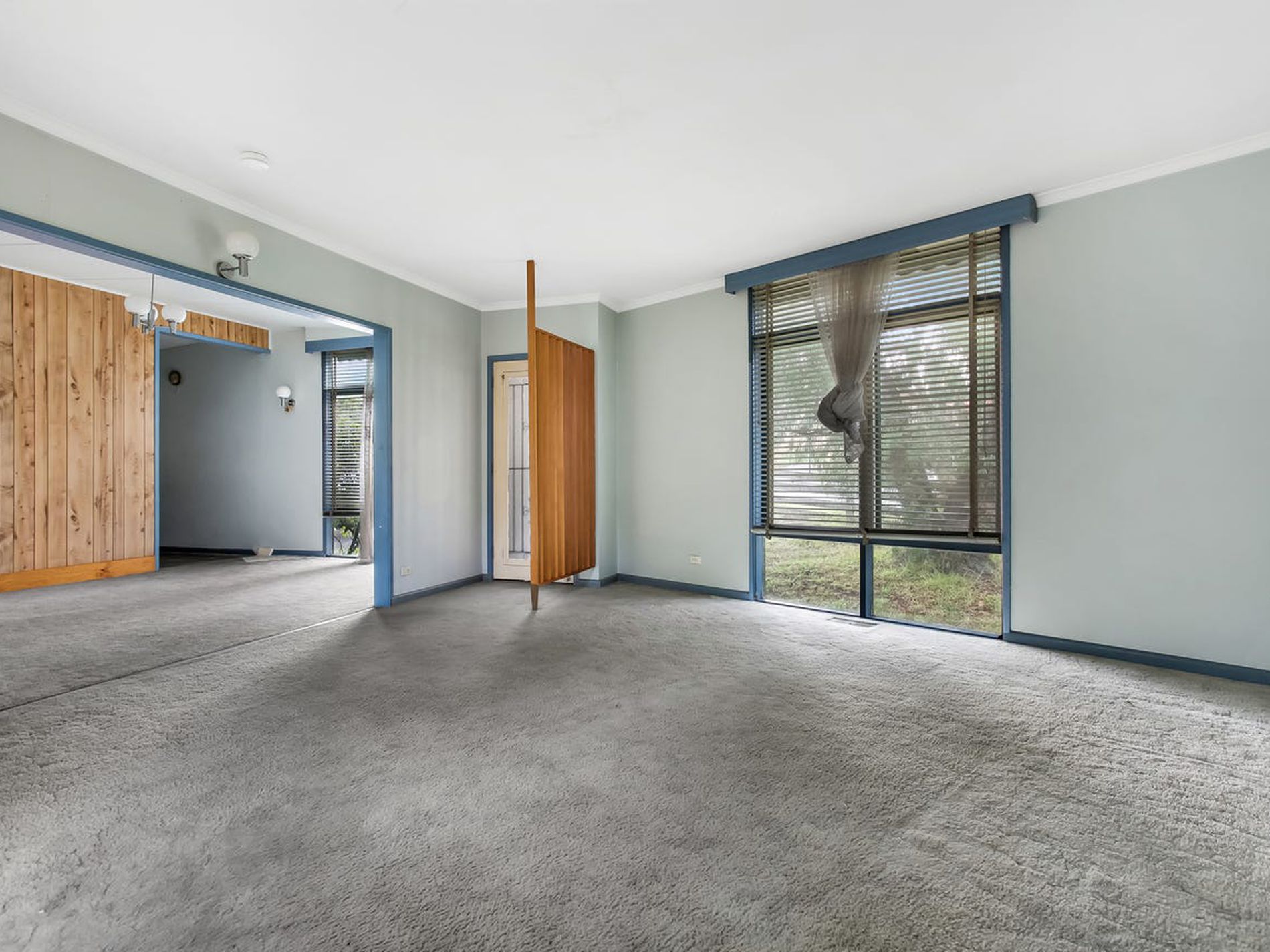 142 Eley Road, Burwood East