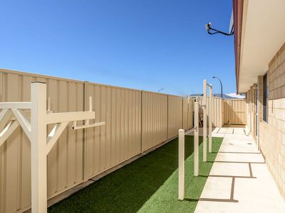18 Forward Street , Baldivis