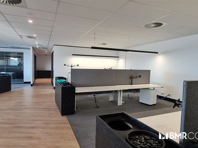 16/26 ipswich, Fyshwick