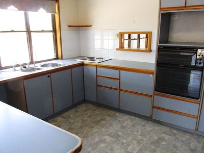 36 Crane street, Longreach