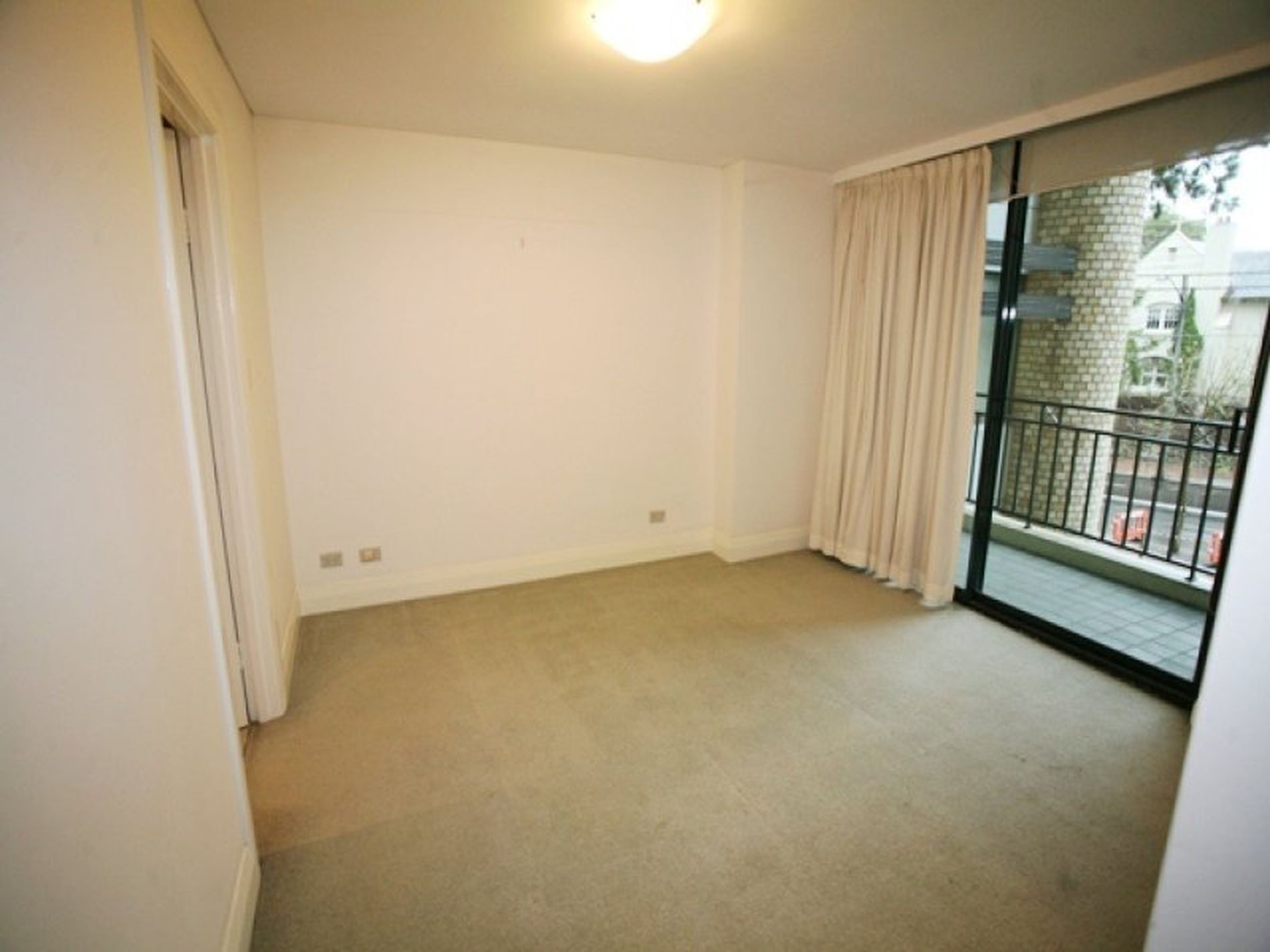 24 / 237 Miller Street, North Sydney