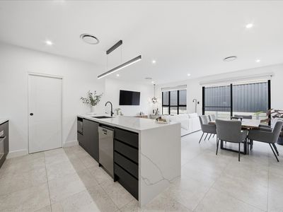 36 Roy Crescent, Thirlmere