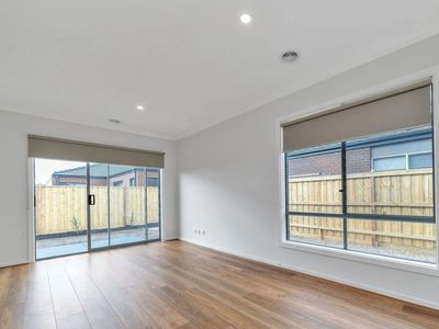 44 Clover Drive, Rockbank