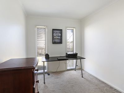2 / 5 Weddell Road, North Geelong