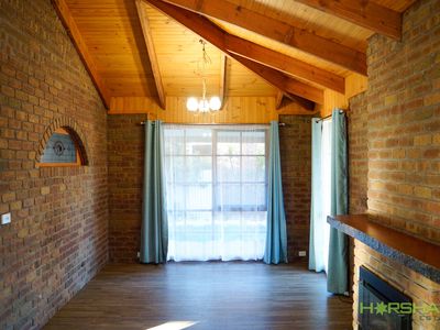 3 Birch Avenue, Horsham
