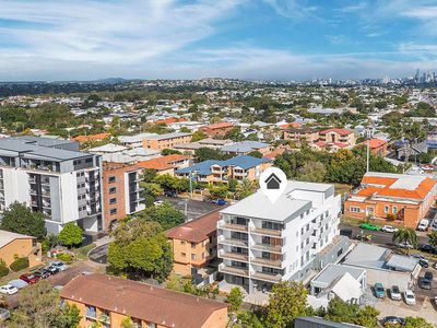 201 / 10 Mermaid Street, Chermside