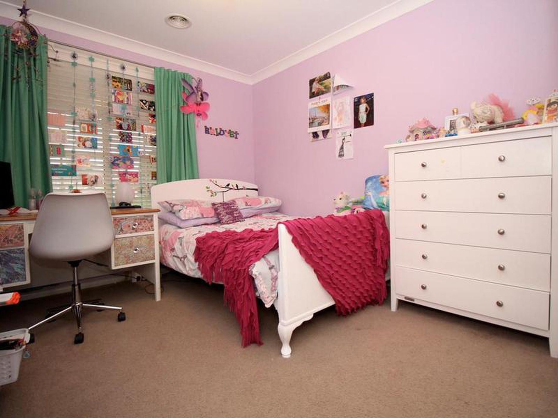 18 Vincent Crescent, Kelso