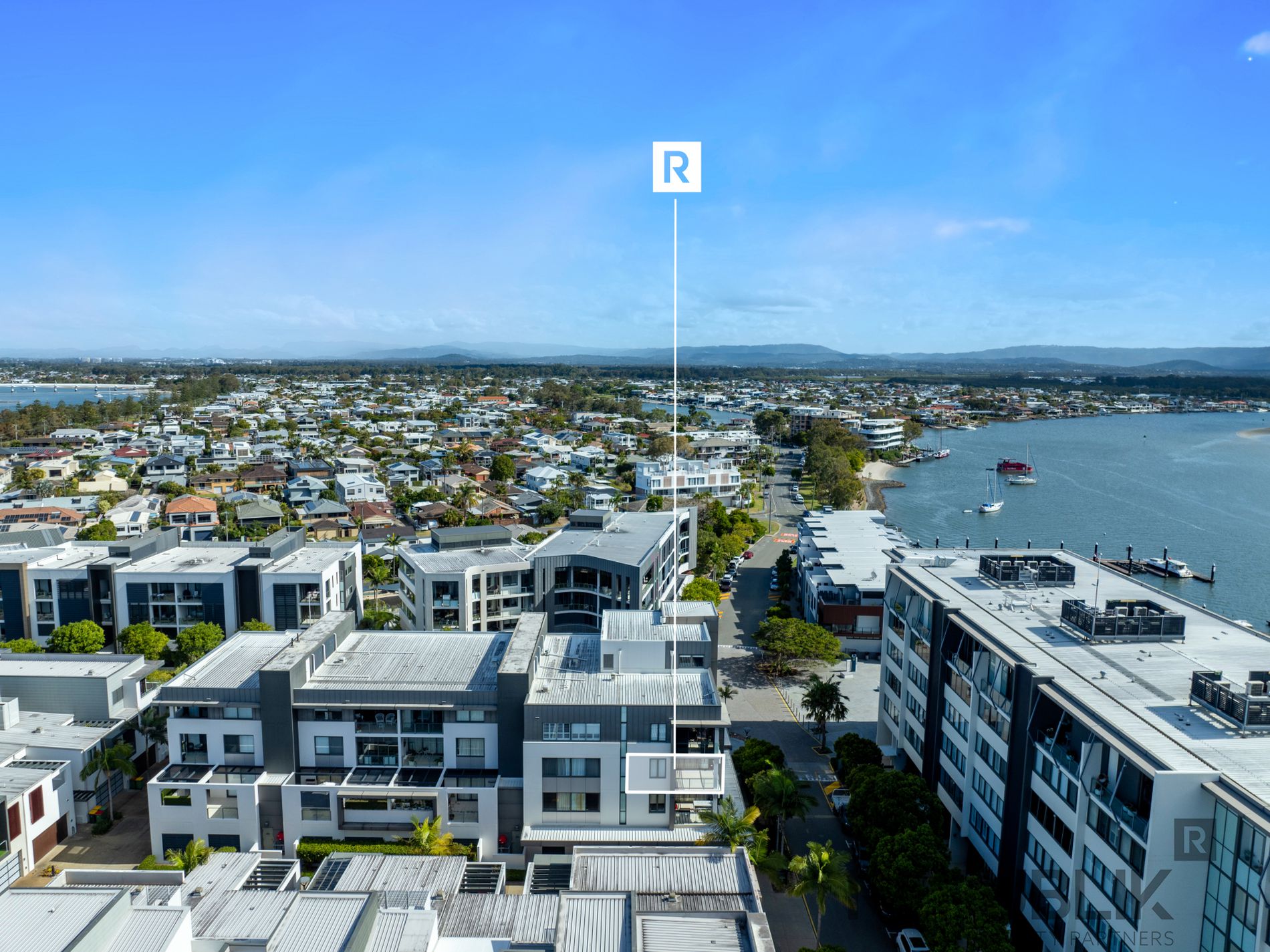 4301 / 2 SUNSET AVENUE, Paradise Point