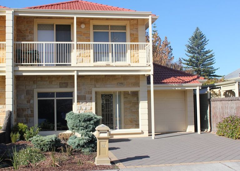 13A Gulf Parade, Brighton