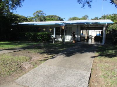 593 Boat Harbour Drive, Urangan