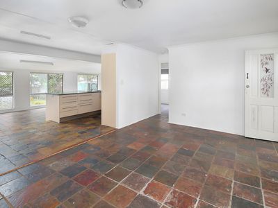 2 Carramar Street, Loganlea