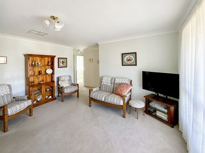 4 / 18 Regent Street, Forbes