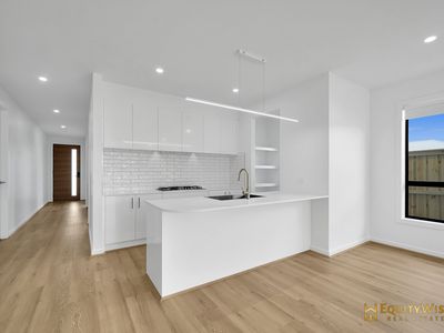 26 Swansea Road, Manor Lakes