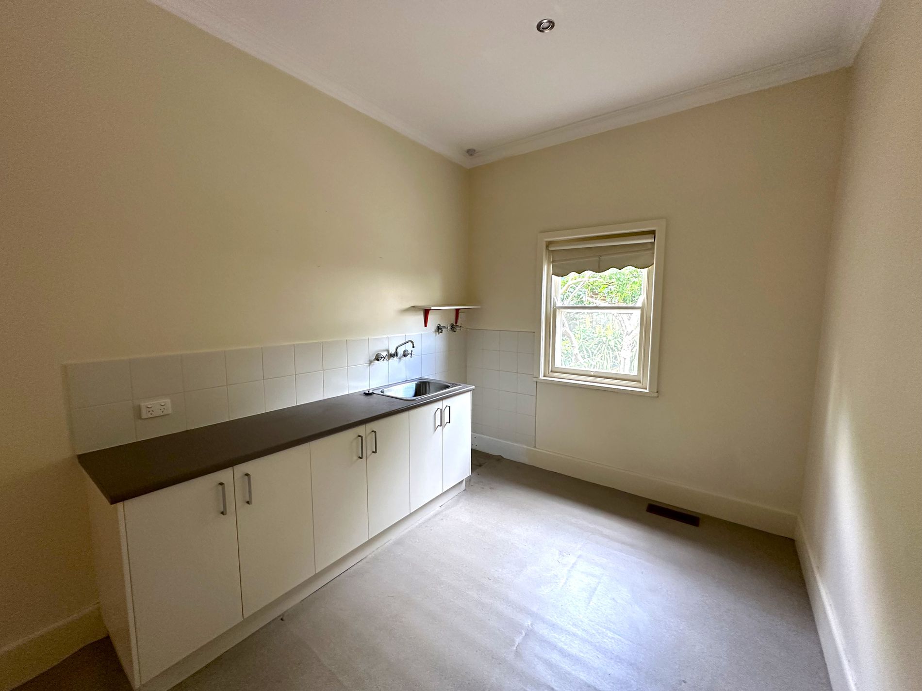 7 Oakdene Crescent, Carnegie