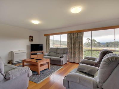 1075 Woodbridge Hill Road, Gardners Bay