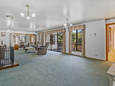 36 Cray Point Parade, Eggs And Bacon Bay