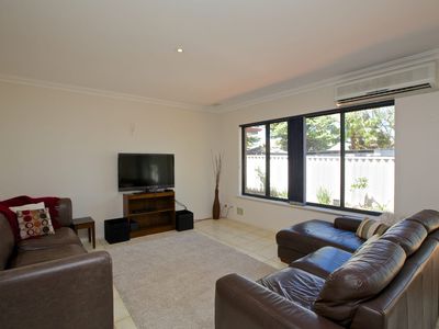 180b Alice Street, Doubleview