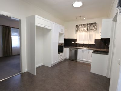 8 Tallara Avenue, Mount Gambier