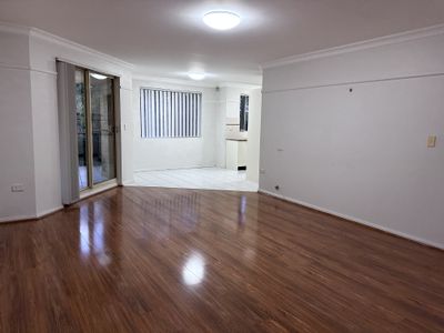 21 / 15-23 Mowle Street, Westmead