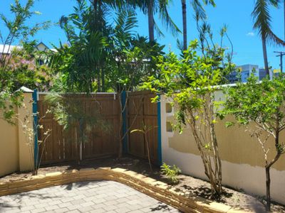 3 / 14 Charles Street, Cairns North
