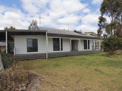 92 Rayma Road, Moormbool West