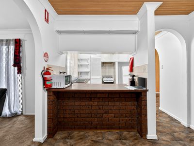 2 Ainsleigh Court, Cranbourne