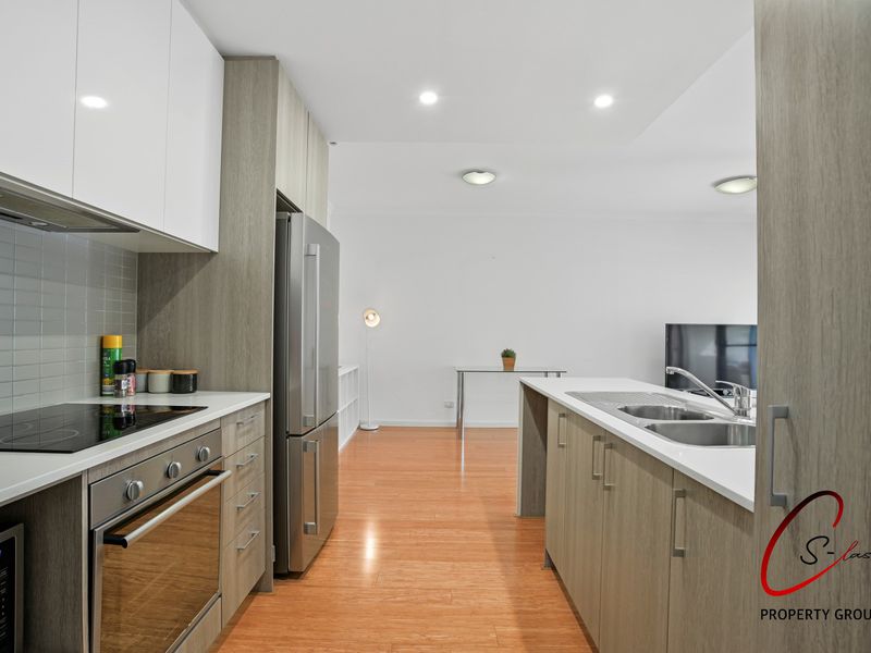 2 / 2 Rowe Avenue, Rivervale