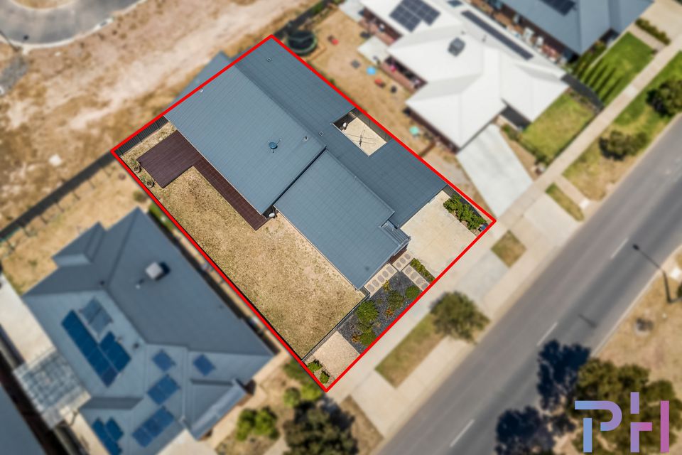 98 Waratah Road, Huntly