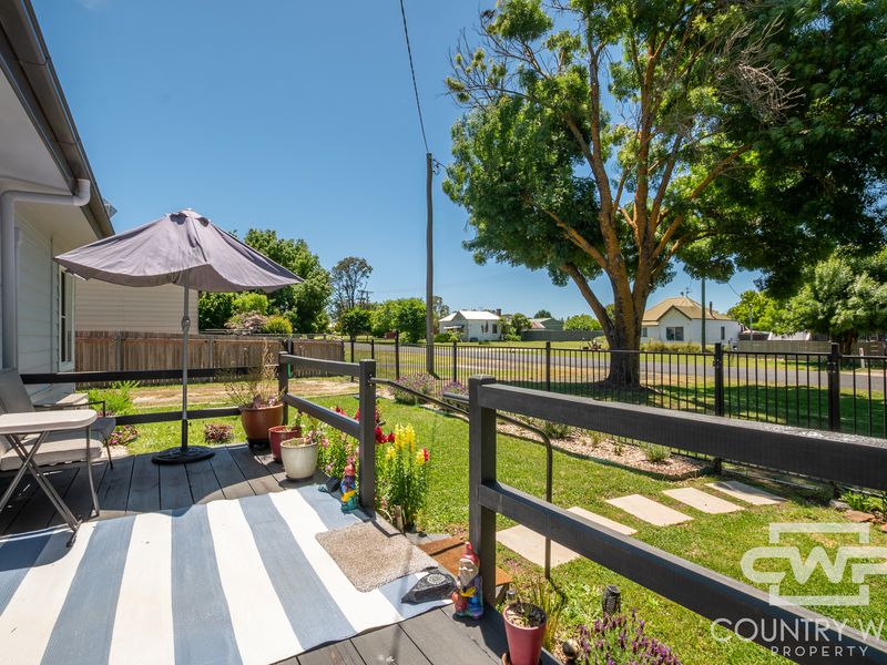 208 Sandon Street, South Guyra