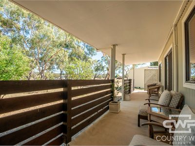 952 Polhill Road, Wellingrove