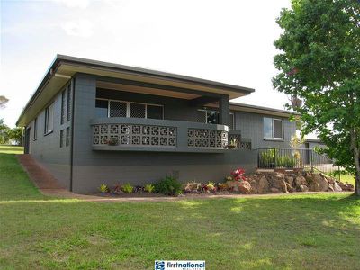 16-18 Viola Street, Atherton