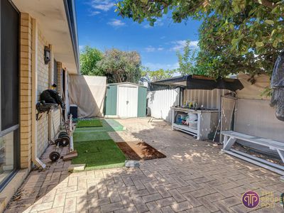 35 Winter Drive, Thornlie
