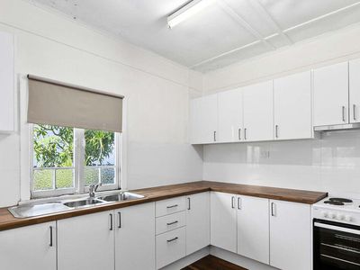 184 Cypress Street, Urangan